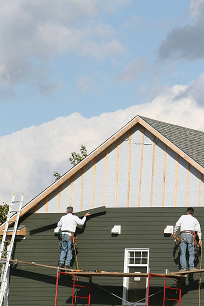 Best Wood Siding Installation  in Lla Lla East, WA